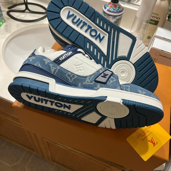 Louis Vuitton Trainer - Picture 3 of 3